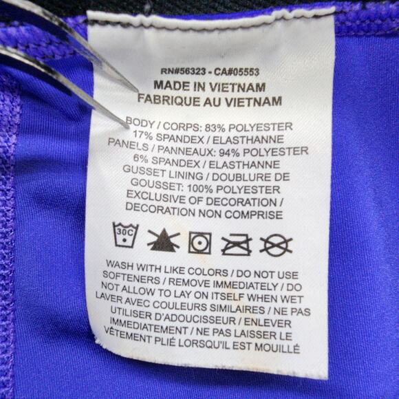 Nike Pro Leggings Womens M Purple Black Dri-FIT Twist Waist Crop Capri Running - Picture 8 of 14